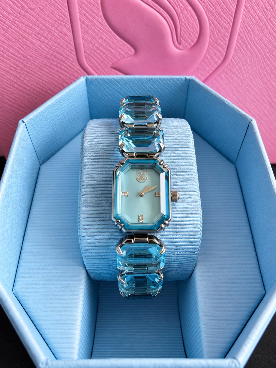 Swarovski millennium horloge met blauwe kristallen, Overige merken, Overige materialen, Polshorloge, Ophalen of Verzenden