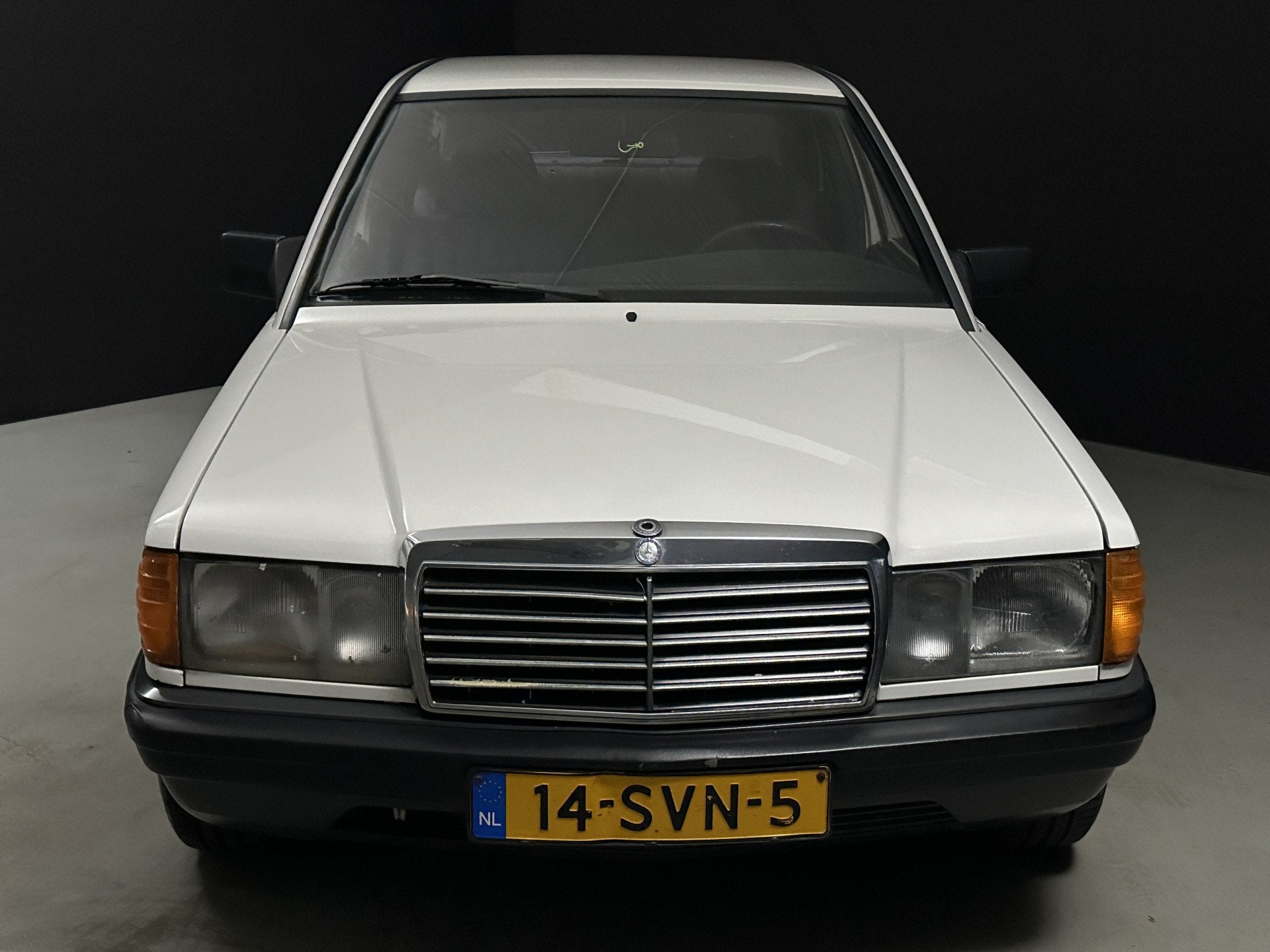 Mercedes-Benz 190 2.0 *Oldtimer*Automaat* (bj 1984), foto 4