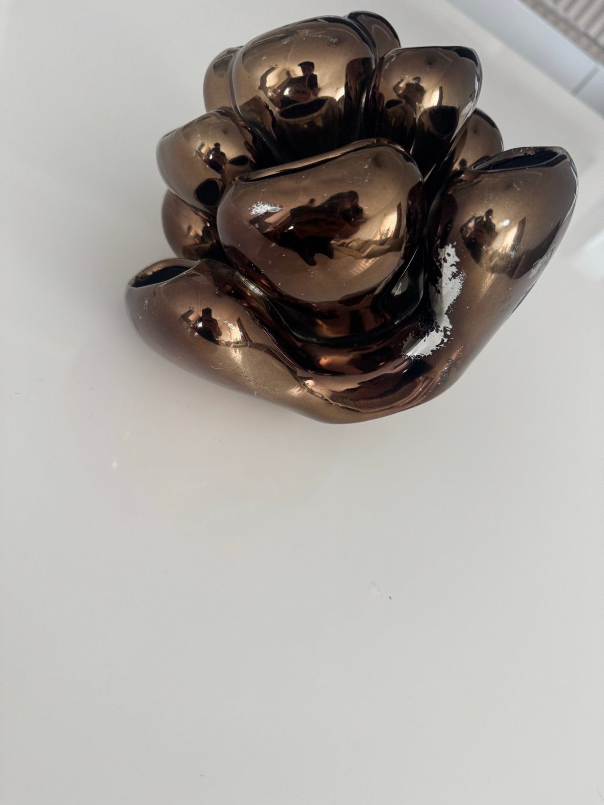 Unieke bronzen vaas met meerdere openingen, Huis en Inrichting, Woonaccessoires | Vazen, Gebruikt, Bruin, Ophalen of Verzenden