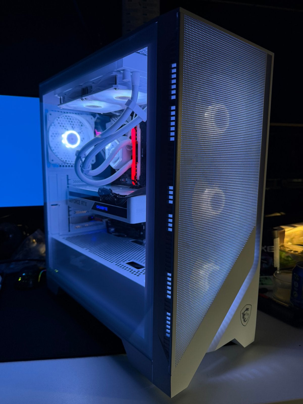 White Gaming PC | RTX 3070 | 16GB | Ryzen 7 3700X, Computers en Software, Desktop Pc's, Zo goed als nieuw, 4 Ghz of meer, SSD