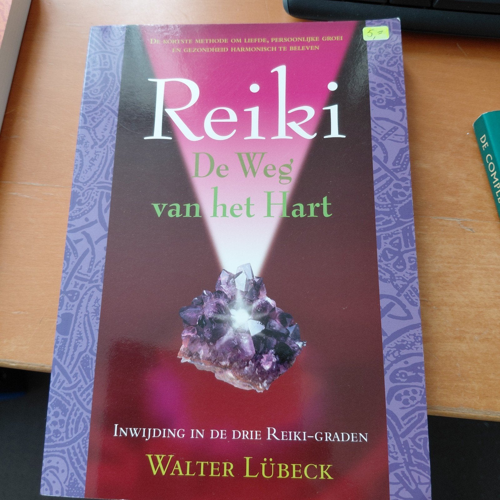 W. Lubeck - Reiki - de weg van Hart, Achtergrond en Informatie, Ophalen of Verzenden, Zo goed als nieuw, Overige onderwerpen