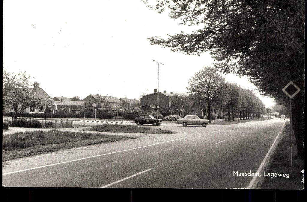 Maasdam (Z.H.),  Lageweg. Z/W Kleinformaat, gelopen, Verzamelen, Verzenden, 1960 tot 1980, Gelopen, Zuid-Holland