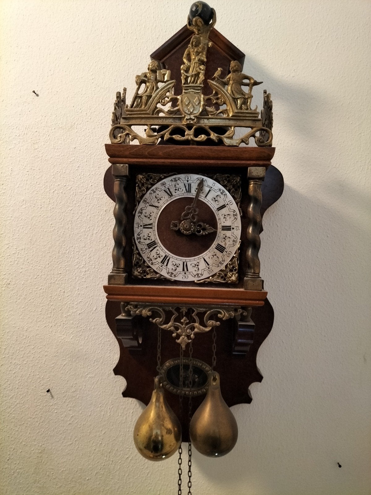 Antieke klok met Atlas en ornamenten, Antiek en Kunst, Antiek | Klokken, Ophalen