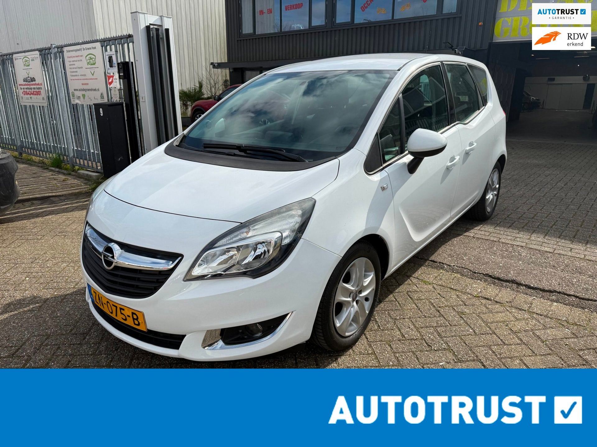 Opel Meriva 1.4 Cosmo, Voorwielaandrijving, 101 pk, Gebruikt, 4 cilinders