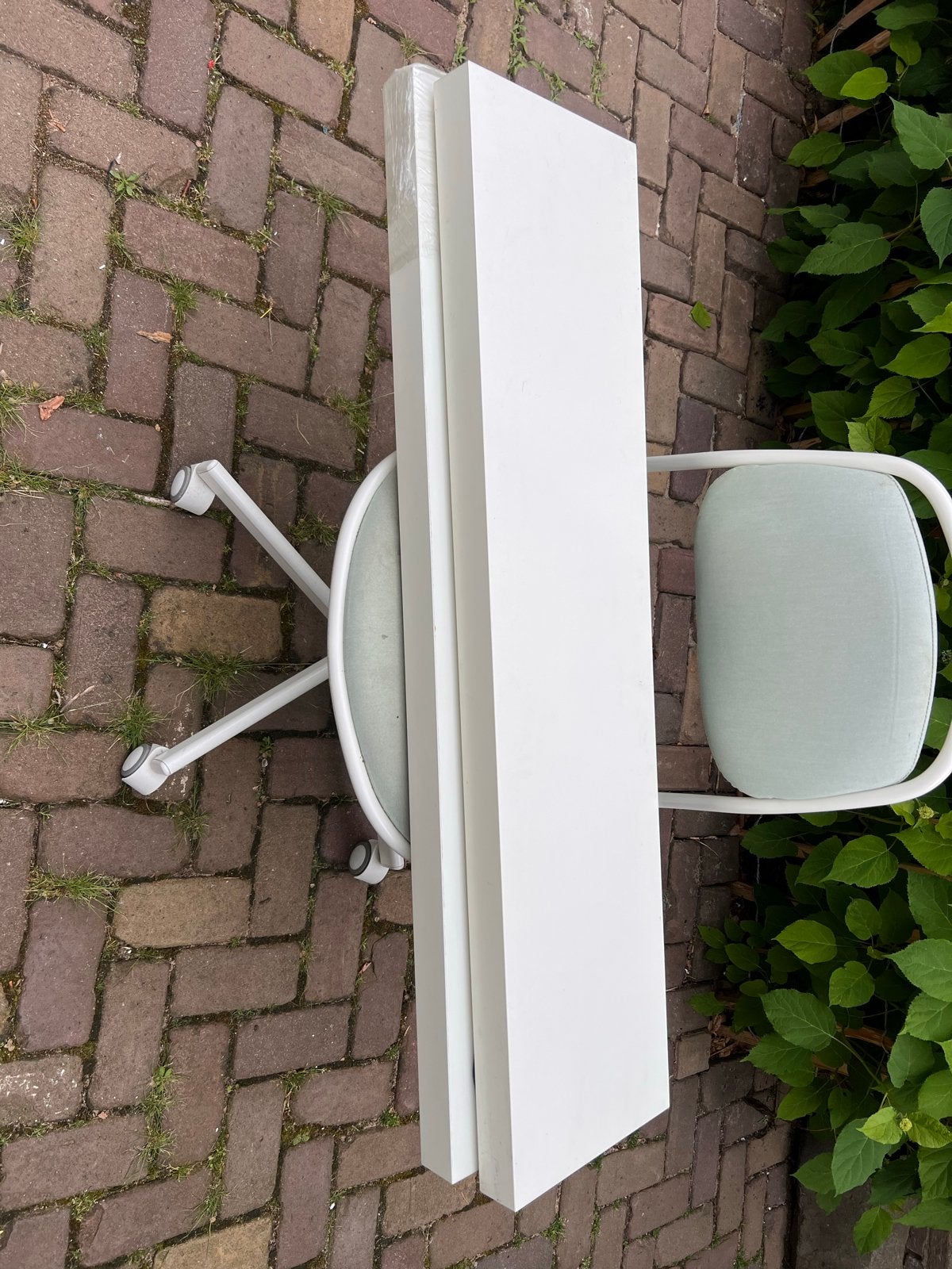 IKEA LACK wandplanken (2x 110cm, 1x 190cm) gratis, Huis en Inrichting, Woonaccessoires | Wandplanken en Boekenplanken, Ophalen