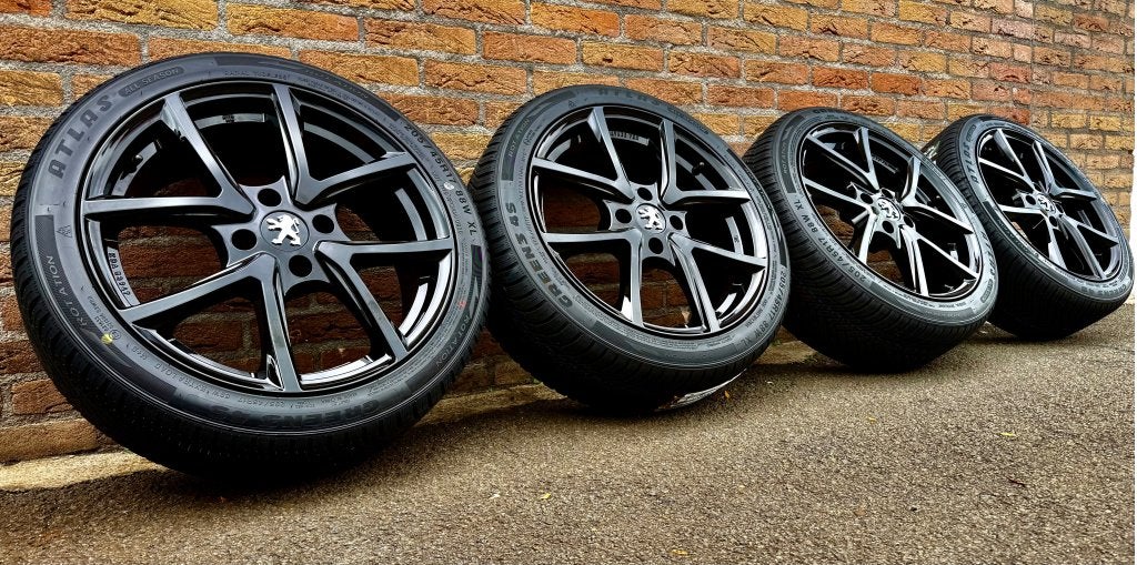 Citroen Peugeot 208 velgen 17 inch met all-season banden, Niet ingevuld, Banden en Velgen, Niet ingevuld, Nieuw