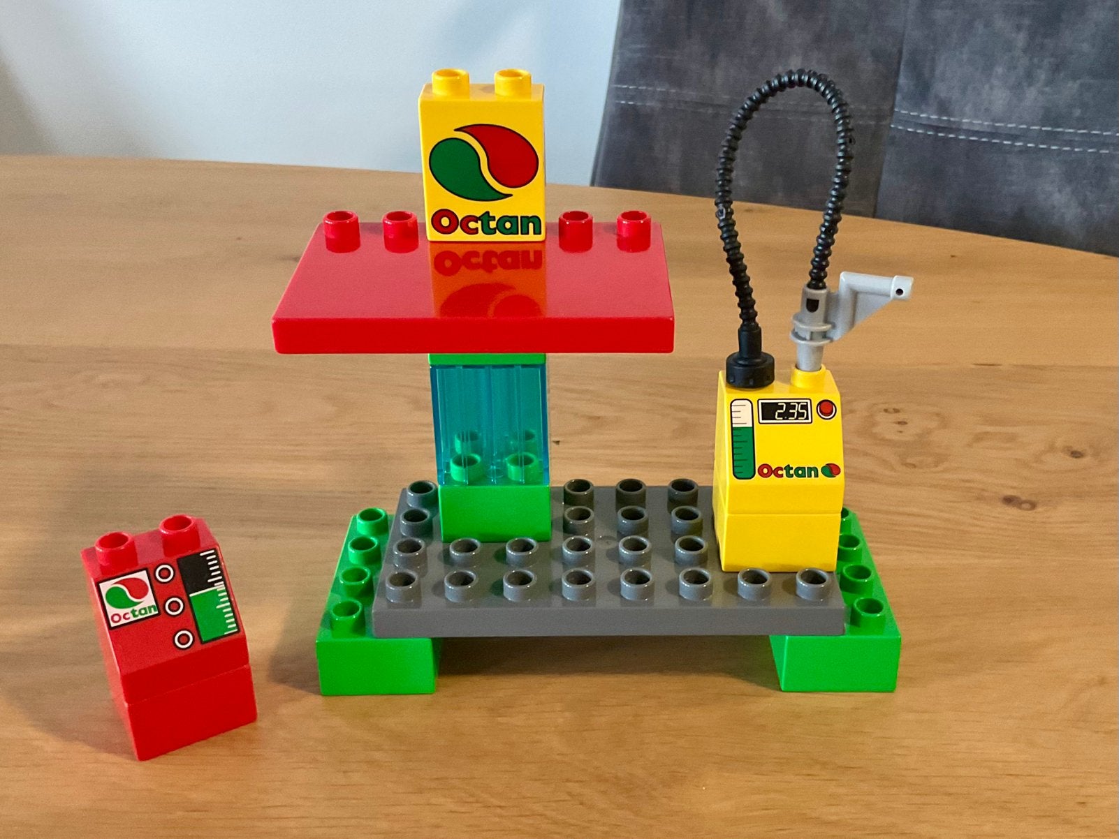 Duplo : Octan Tankstation voor bij de trein, Kinderen en Baby's, Ophalen, Gebruikt, Duplo
