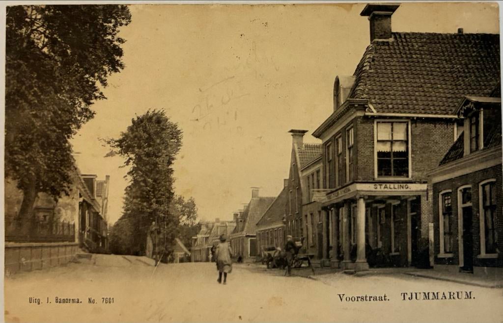 Ansichtkaart Tzummarum Buorren - Voorstraat Stalling, Verzenden, Voor 1920, Gelopen, Friesland