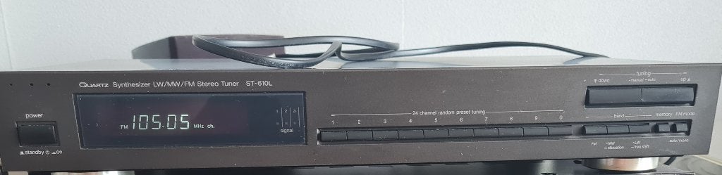 technics  Quartz Synthesizer  LW/MW/FM Stereo Tuner ST-610L, Ophalen, Gebruikt