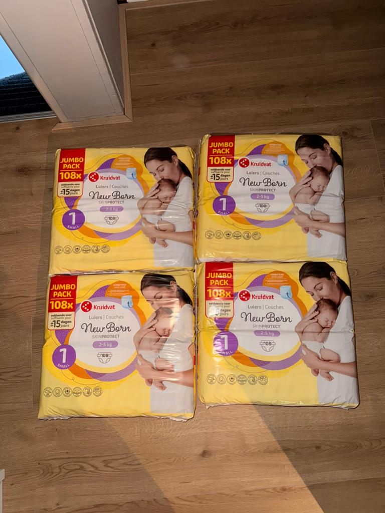 Kruitvat newborn luiers maat 1, Kinderen en Baby's, Badjes en Verzorging, Overige typen, Nieuw, Standaard, Ophalen