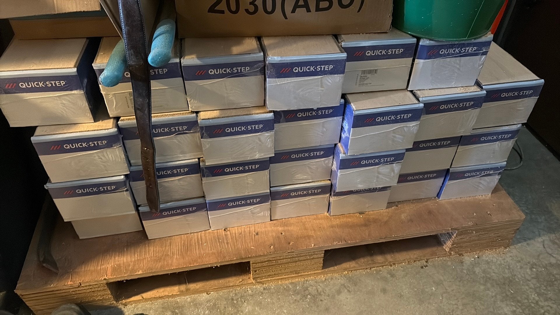 Laminaat Quickstep visgraat gember meer  dan 50m2, Ophalen, Nieuw, Laminaat