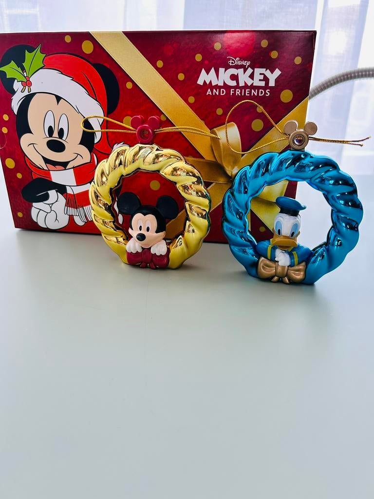 Nieuw Disney Mickey Verzamelbox 1 Mickey + 1 Donald Kransjes, Ophalen of Verzenden, Mickey Mouse, Nieuw, Beeldje of Figuurtje