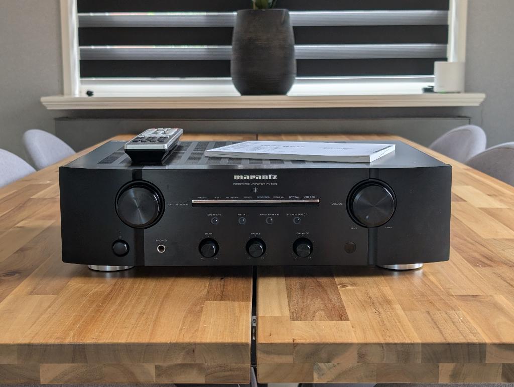 Marantz PM7005 - HIGH END Stereo versterker, Audio, Tv en Foto, Versterkers en Receivers, Marantz, Ophalen of Verzenden, Zo goed als nieuw