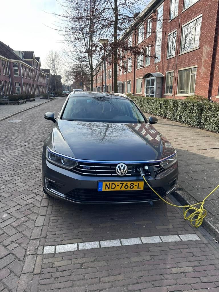 Volkswagen Passat Variant GTE – Connected Series Plus, Auto's, Volkswagen, Bedrijf, Passat, Hybride Elektrisch/Benzine, Plug-in hybride