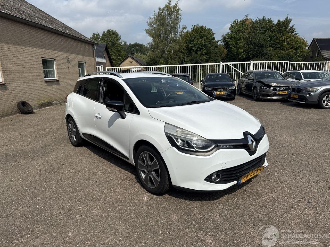 Renault Clio 0.9 TCe Night&Day REST BPM €350,-! (bj 2015), 898 cc, Renault Deutschland AG, Renault, Wit