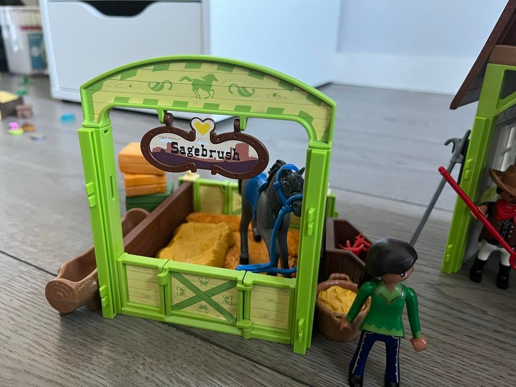 Playmobil Spirit Schuur - Niet helemaal compleet, Kinderen en Baby's, Speelgoed | Playmobil, Ophalen of Verzenden, Gebruikt, Complete set