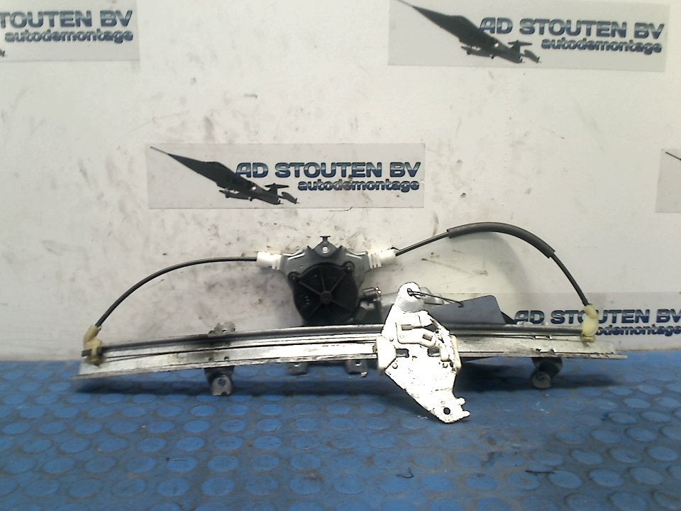 Raammechaniek Elek Links Voor Nissan Almera (N16) 2006, Auto-onderdelen, Gebruikt, Germany@nissan-services.eu, Kronenweg 38, Wesseling 50389, , Duitsland