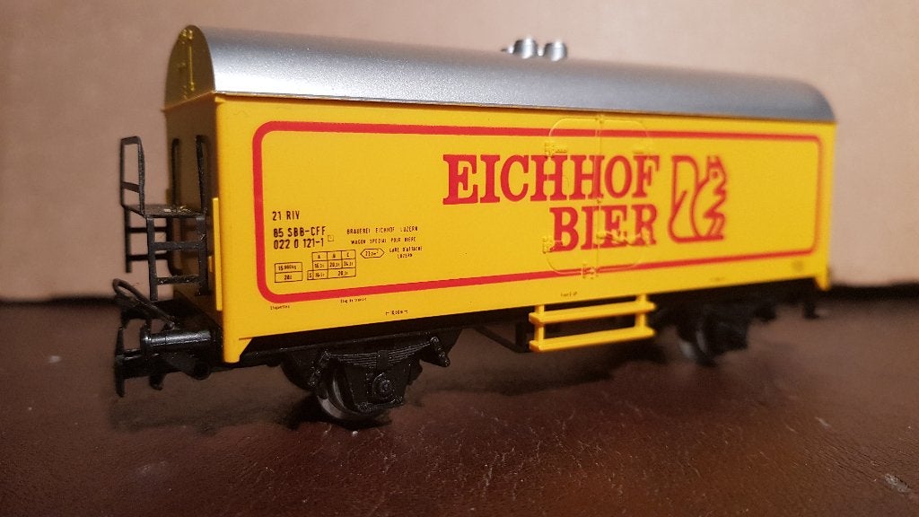 Märklin 4420 Gesloten Bierwagen 'Eichhof Bier' van de DB, Wisselstroom, Ophalen of Verzenden, Märklin, Nieuw