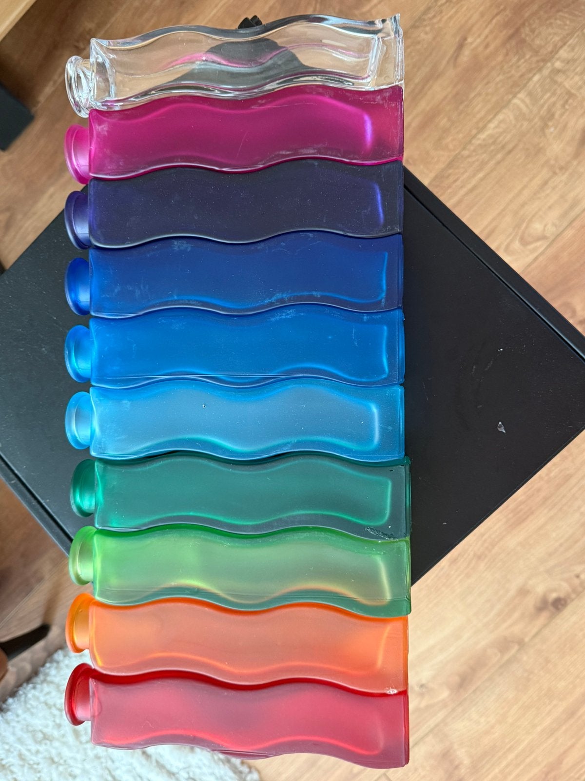 Gekleurde vaasjes, Huis en Inrichting, Ophalen, Zo goed als nieuw, Glas, 20 cm
