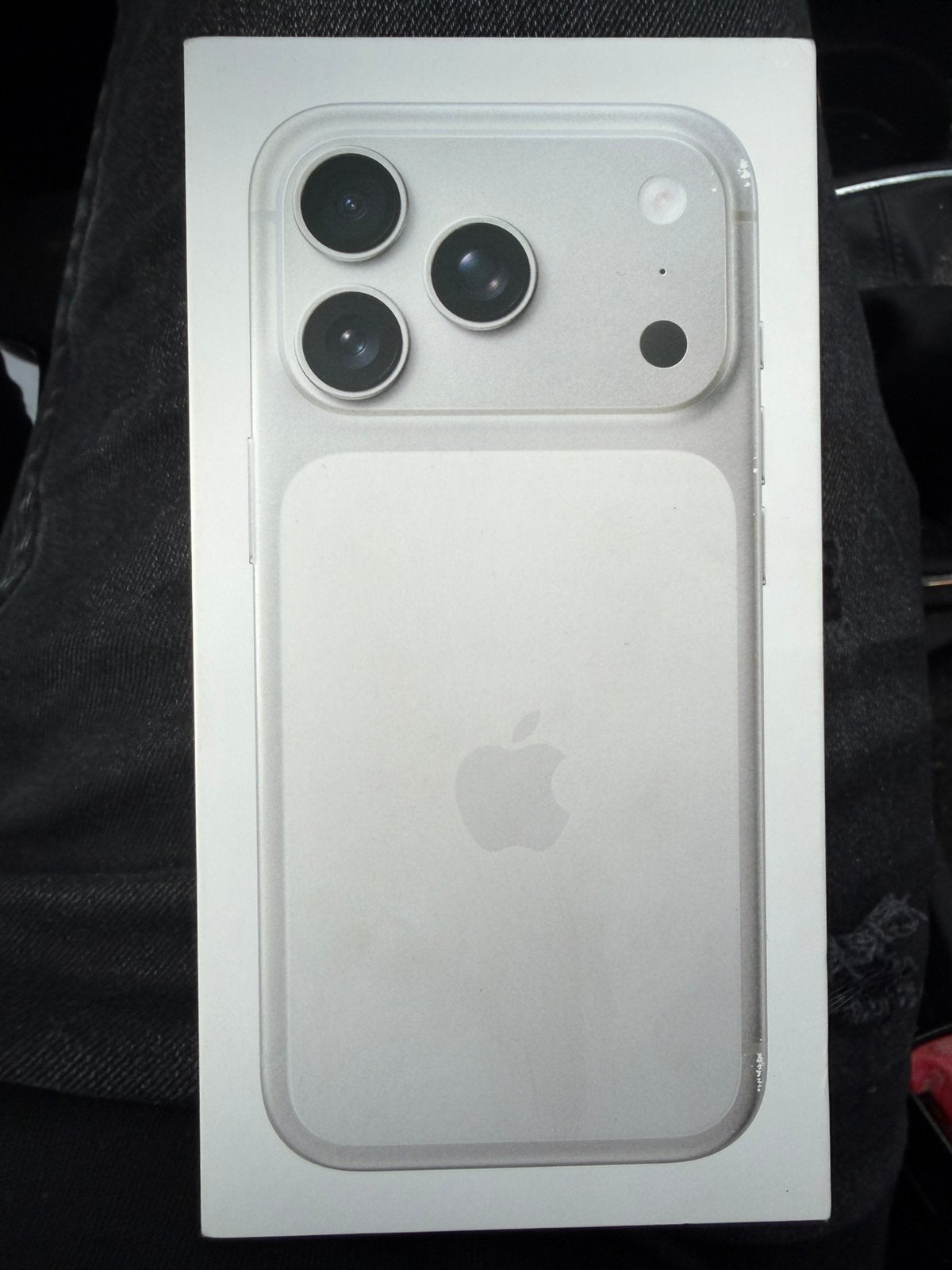 Iphone 17 Pro 256gb Silver NIEUW + BON, 256 GB, Ophalen of Verzenden, Zo goed als nieuw, Zilver
