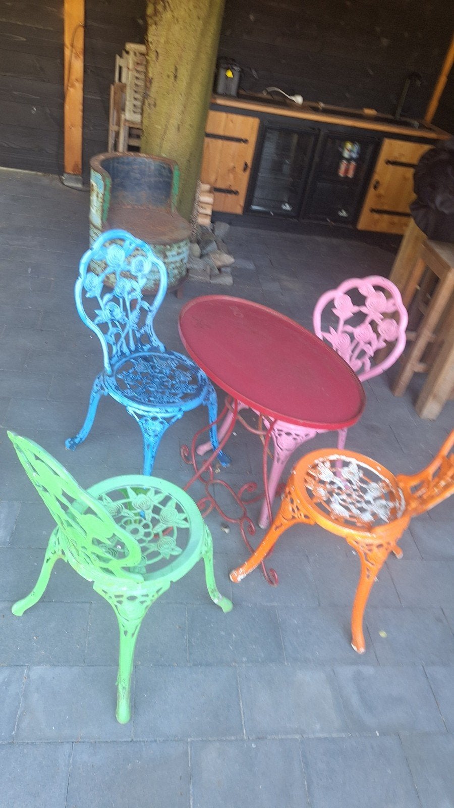 Kleurrijke gietijzeren tuinset met 4 stoelen en tafel, Ophalen