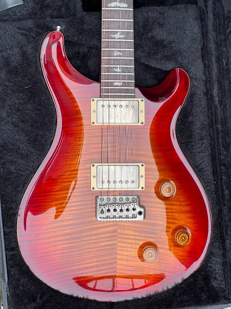 Paul Reed Smith Custom 22   Made in USA. Year 2002