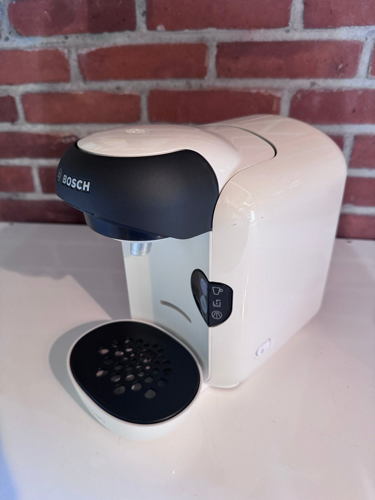 Bosch Tassimo Vivy 2 - Compacte en stijlvolle koffiemachine, Koffiemachine, Ophalen of Verzenden, Zo goed als nieuw, 1 kopje