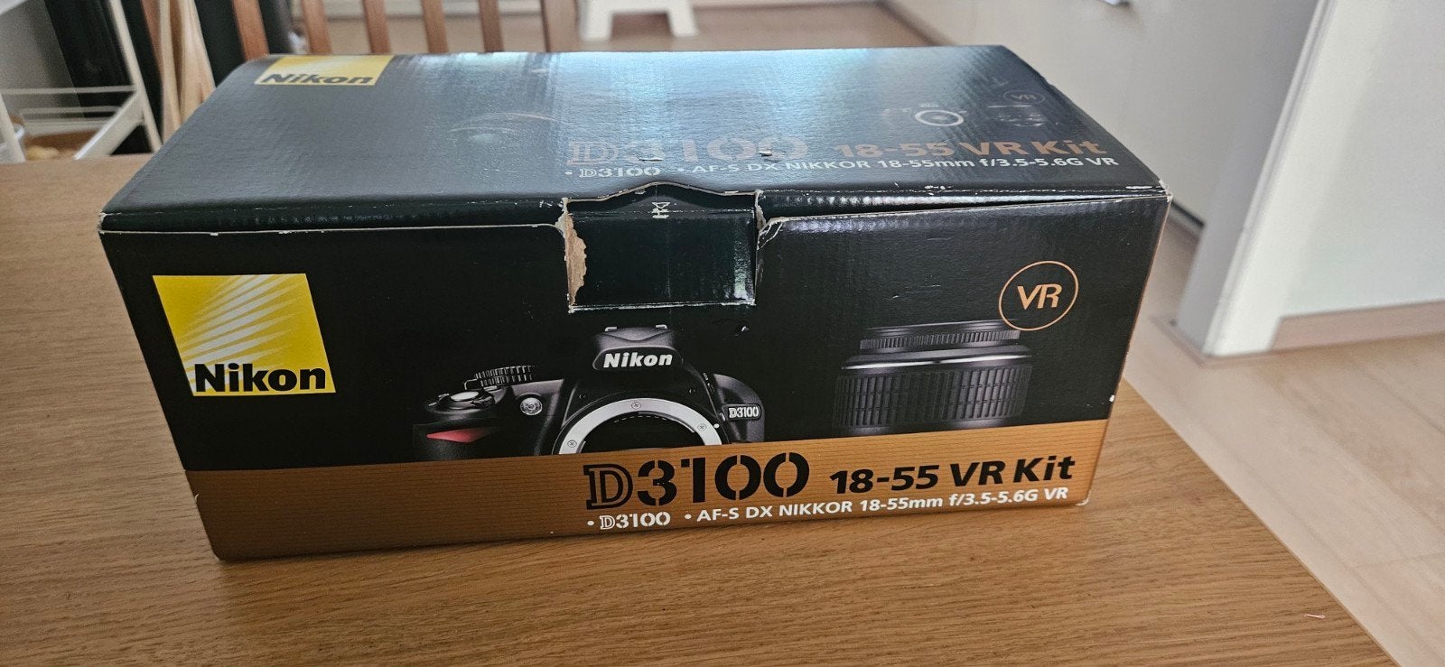 Nikon D3100 Spiegelreflexcamera met 18-55mm VR Kitlens, Gebruikt, Spiegelreflex, Ophalen of Verzenden, 4 t/m 7 keer