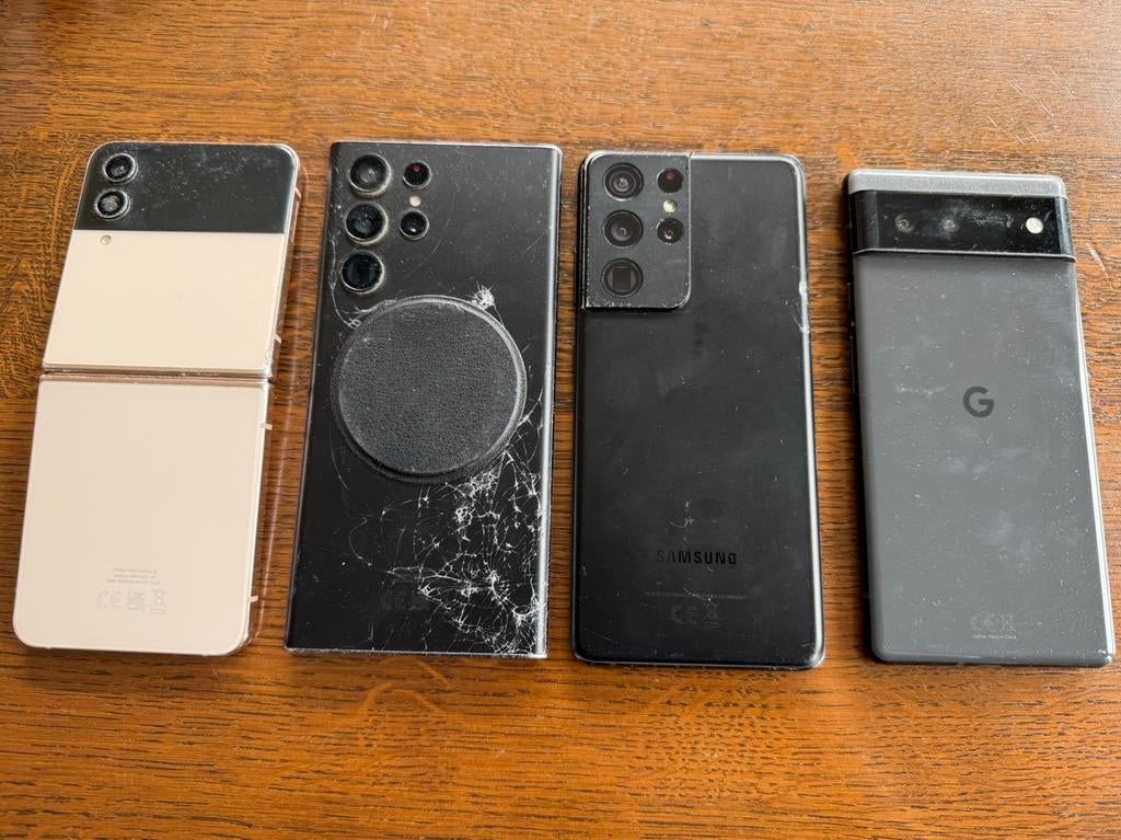 4 telefoons defect, ., Overige typen, Ophalen of Verzenden, Google