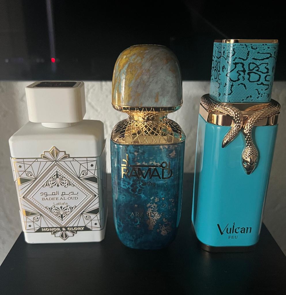 Vulcan Feu, Lattafa Badee al Oud , Arabiyat Prestige Ramad E, Verzenden, Zo goed als nieuw