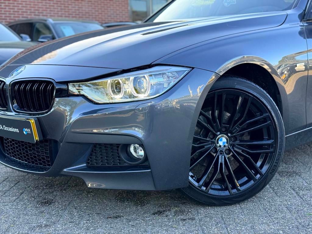 BMW 3-serie 316i High Executive M Sport pakket|Nieuwe Kettin, Auto's, BMW, Automaat, Gebruikt, 4 cilinders, 3-Serie