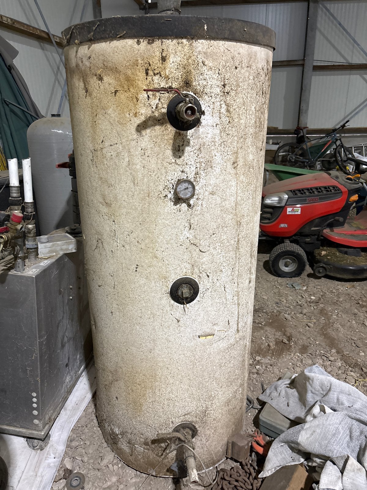 Buffervat voor warm water - Gebruikt, Ophalen, Gebruikt, Overige typen, 60 tot 150 cm