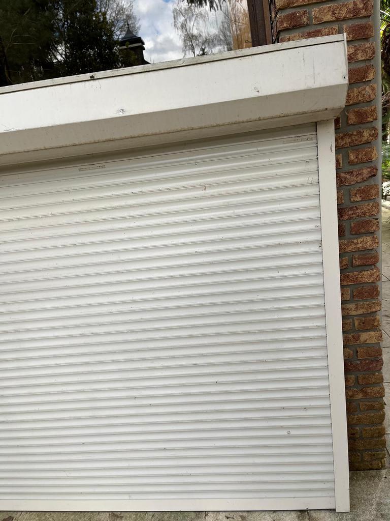 Aluminium rolluik, Ophalen, Zo goed als nieuw, Wit