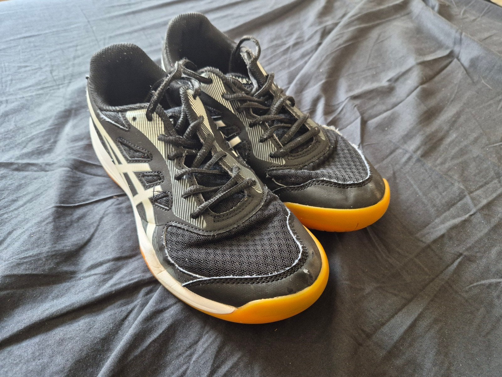 Zwarte Asics sportschoenen, Ophalen of Verzenden, Gebruikt, Hardloopschoenen, Asics