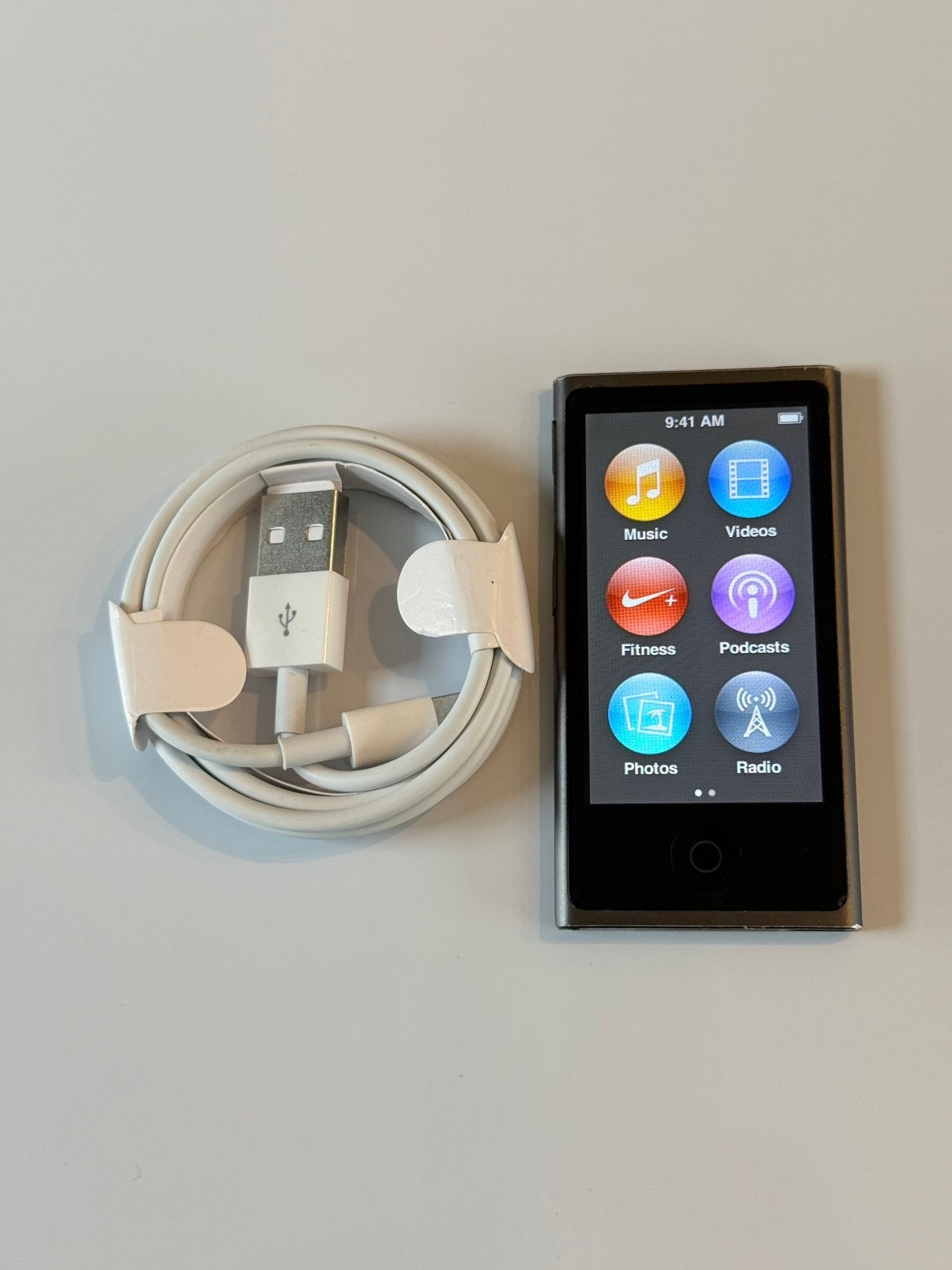 Apple iPod Nano 7 Space Black 16GB, Audio, Tv en Foto, Mp3-spelers | Apple iPod, Gebruikt, Zwart, Ophalen of Verzenden, 10 tot 20 GB