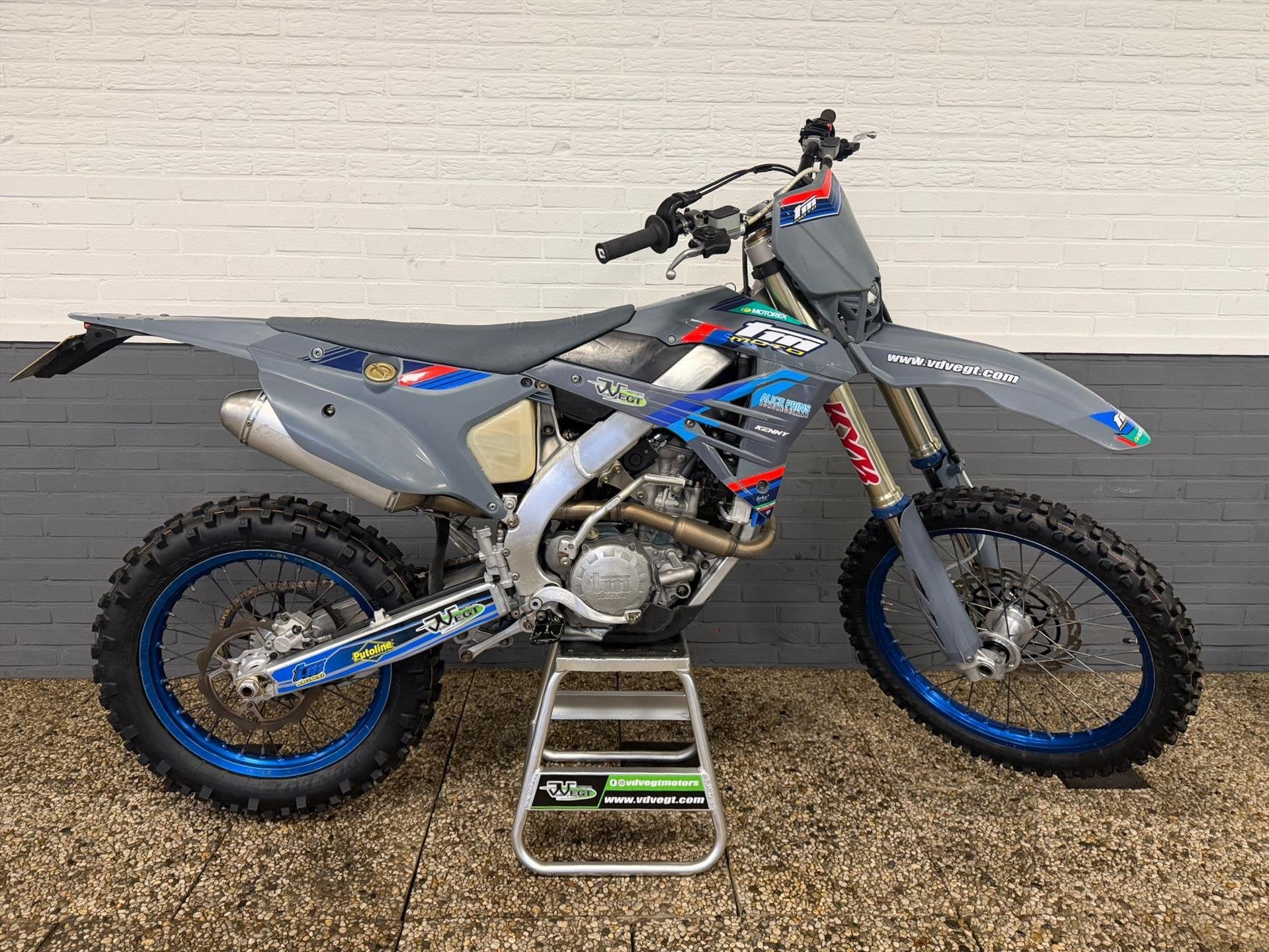 Tm Moto Tm Moto 300Fi 4T END 2023, 299 cc, Enduro, 11 kW of minder, Handgeschakeld