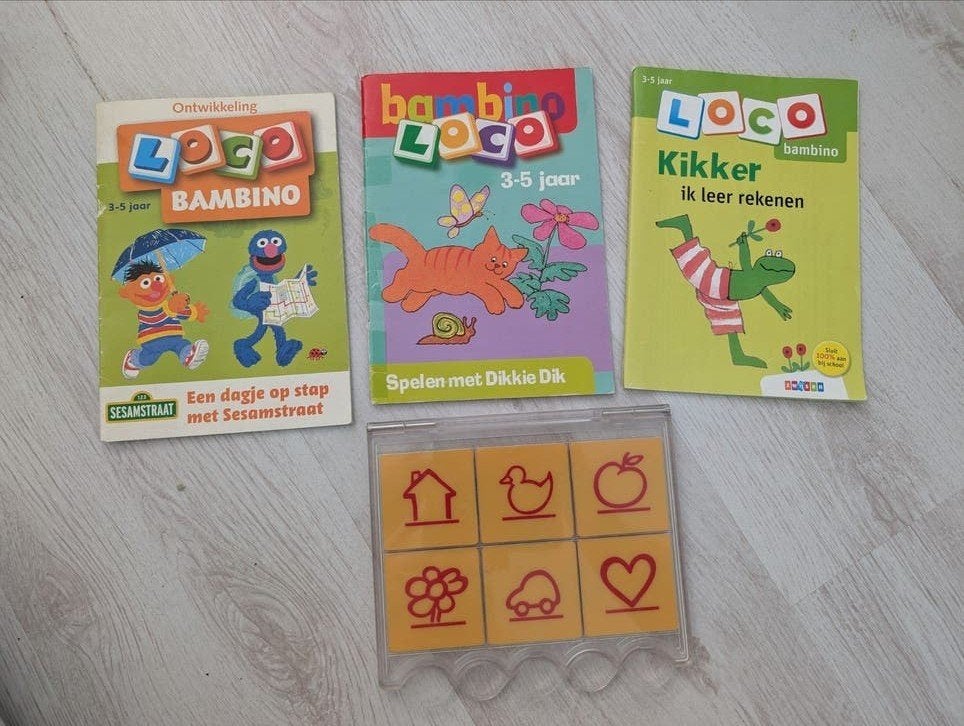 Bambino Loco basisdoos met drie boekjes, Ophalen of Verzenden, Zo goed als nieuw, Taal en Lezen