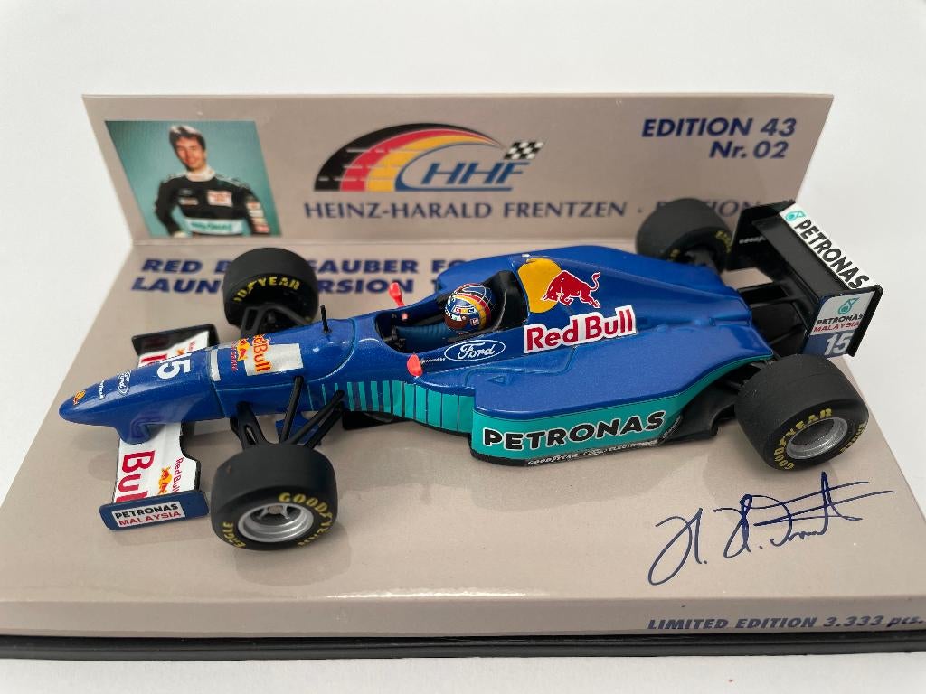 Red Bull Sauber Ford Launchversion 1996 H.H. Frentzen, Ophalen of Verzenden, Zo goed als nieuw, Formule 1
