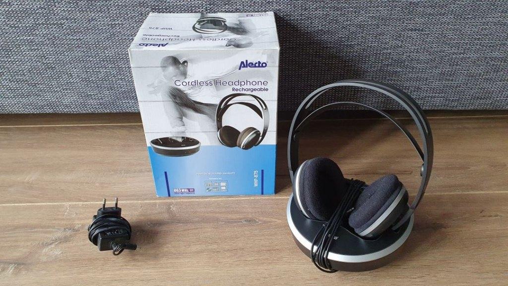Draadloze en oplaadbare hoofdtelefoon van Alecto WHP-875, Overige merken, Zo goed als nieuw, Draadloos, Op oor (supra aural)