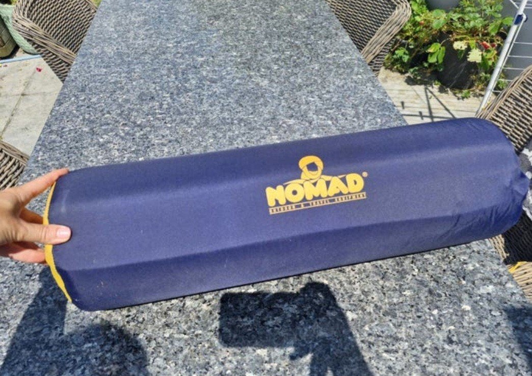 Nomad slaapmatje voor kampeervakantie, Ophalen of Verzenden, Gebruikt, 1-persoons