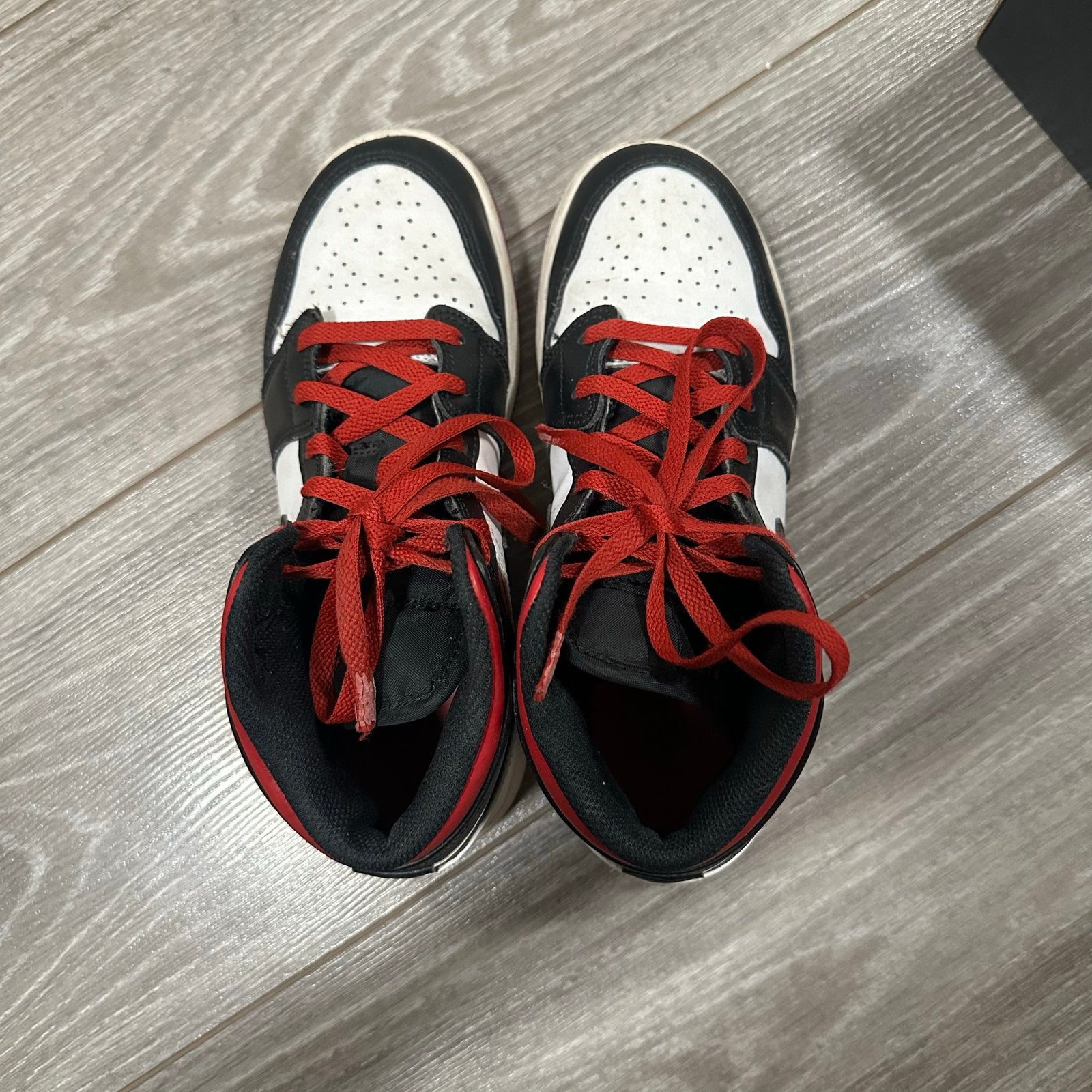 Nike Shoes, Ophalen of Verzenden, Sneakers of Gympen, Gedragen, Rood