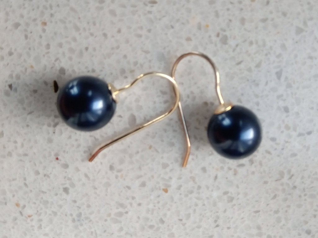 Mooie zilver vergulde oorhangers nachtblauw, flinke  parels, Hangers, Nieuw, Zilver, Verzenden