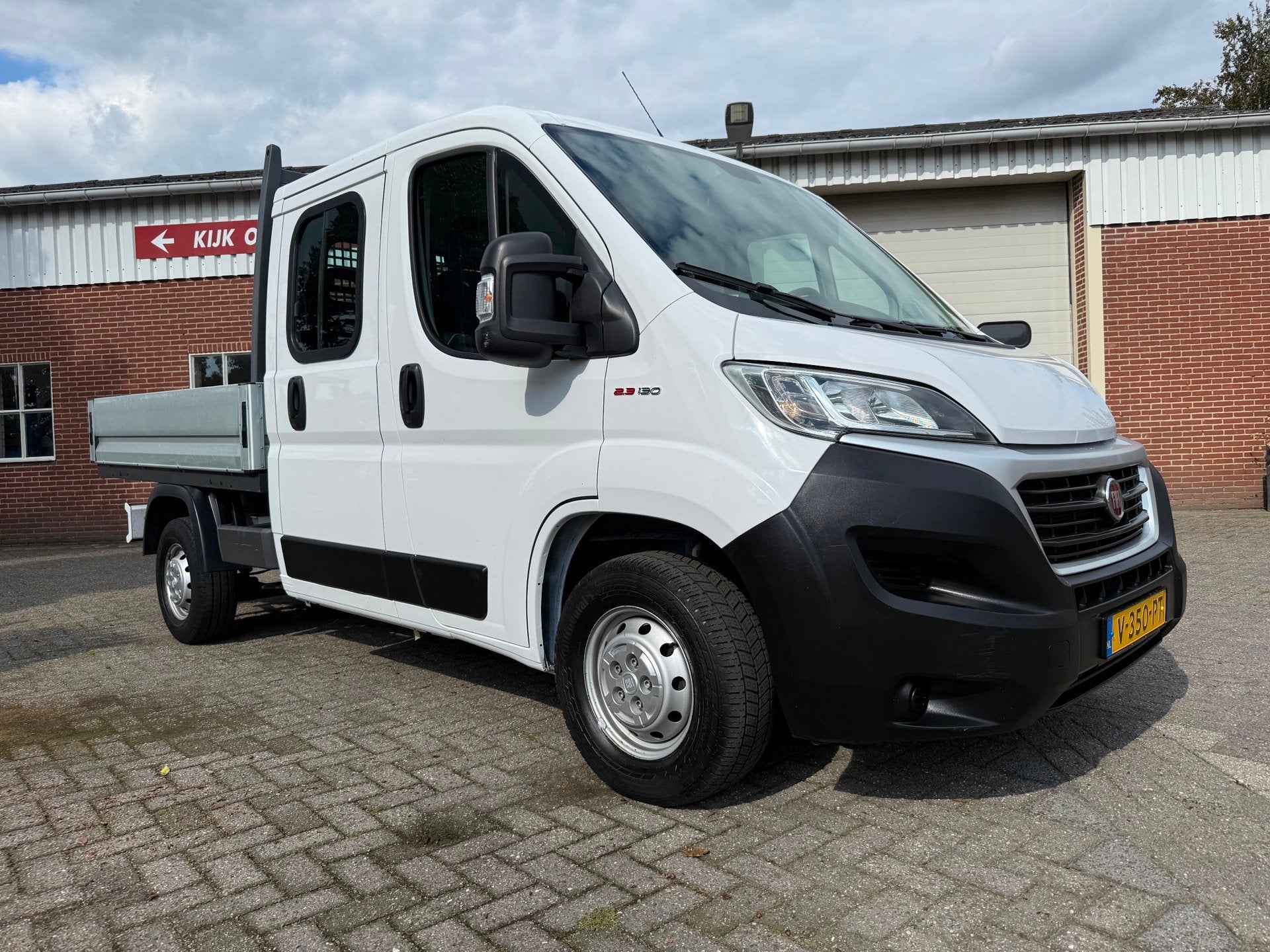 Fiat Ducato 33 2.3 MultiJet DC open laadbak navi airco, Auto's, Voorwielaandrijving, 15 km/l, Gebruikt, Euro 6
