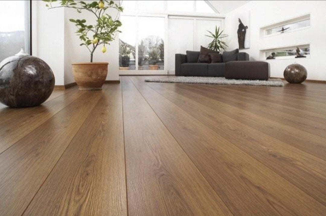 Nieuw laminaat 4 pakken x 1,864 m2. 7,46M2 totaal., Ophalen, Nieuw, Laminaat
