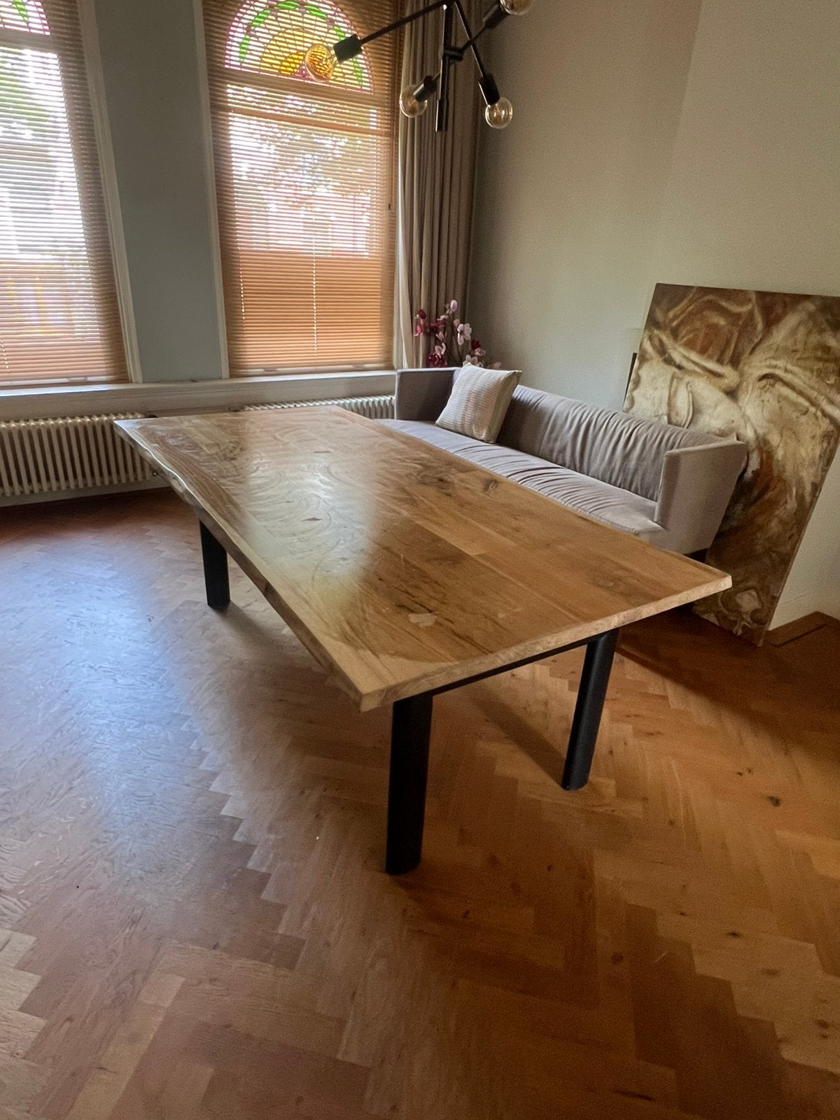 Eikenhouten tafel + modern stalen onderstel, Ophalen, 200 cm of meer, 50 tot 100 cm, Zo goed als nieuw