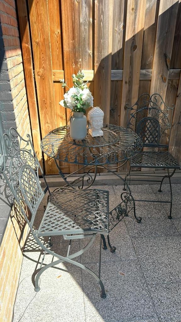 Franse antiek tafel en stoelen, Ophalen, Gebruikt, Overige materialen