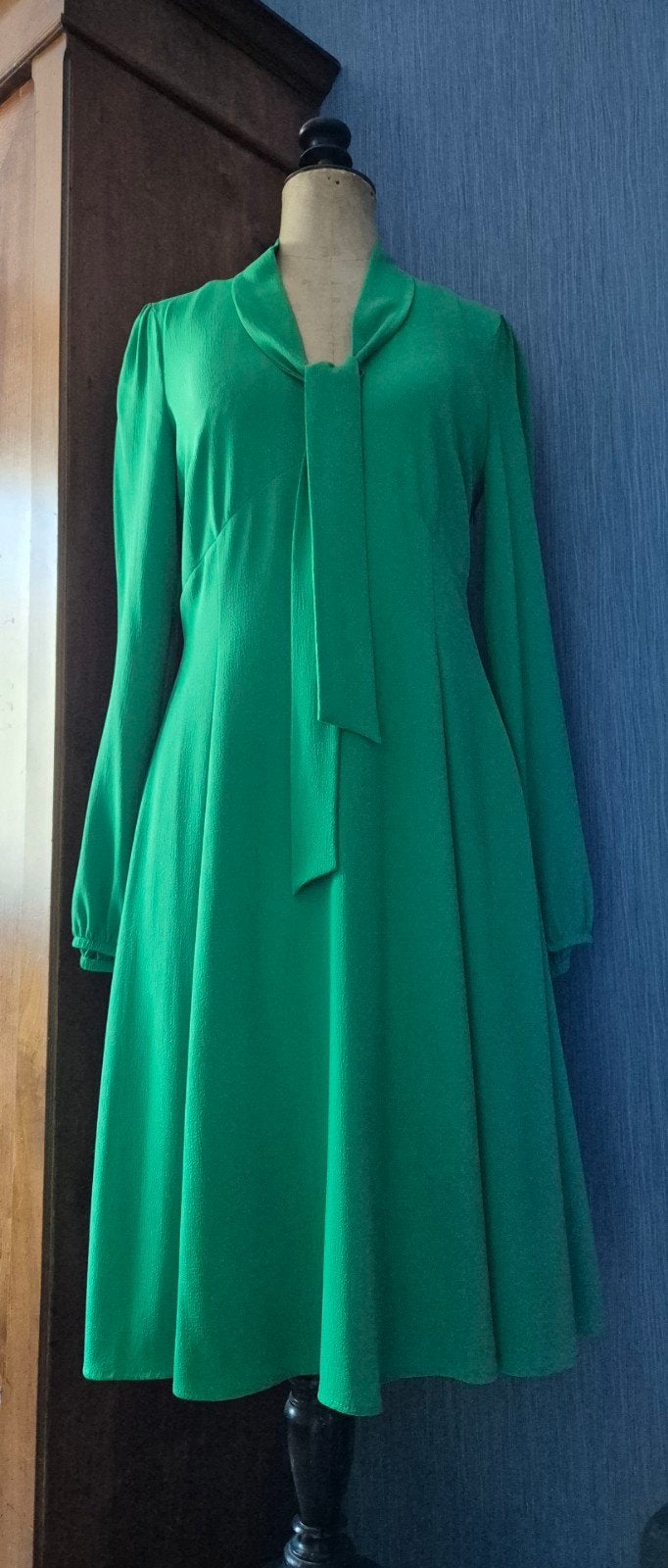 Steps vintage jurk, 38., Kleding | Dames, Maat 38/40 (M), Verzenden, Nieuw, Knielengte