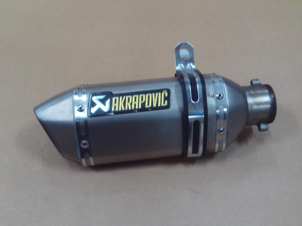 uitlaat met akrapovic sticker,diameter ingang 50 mm, Ophalen of Verzenden
