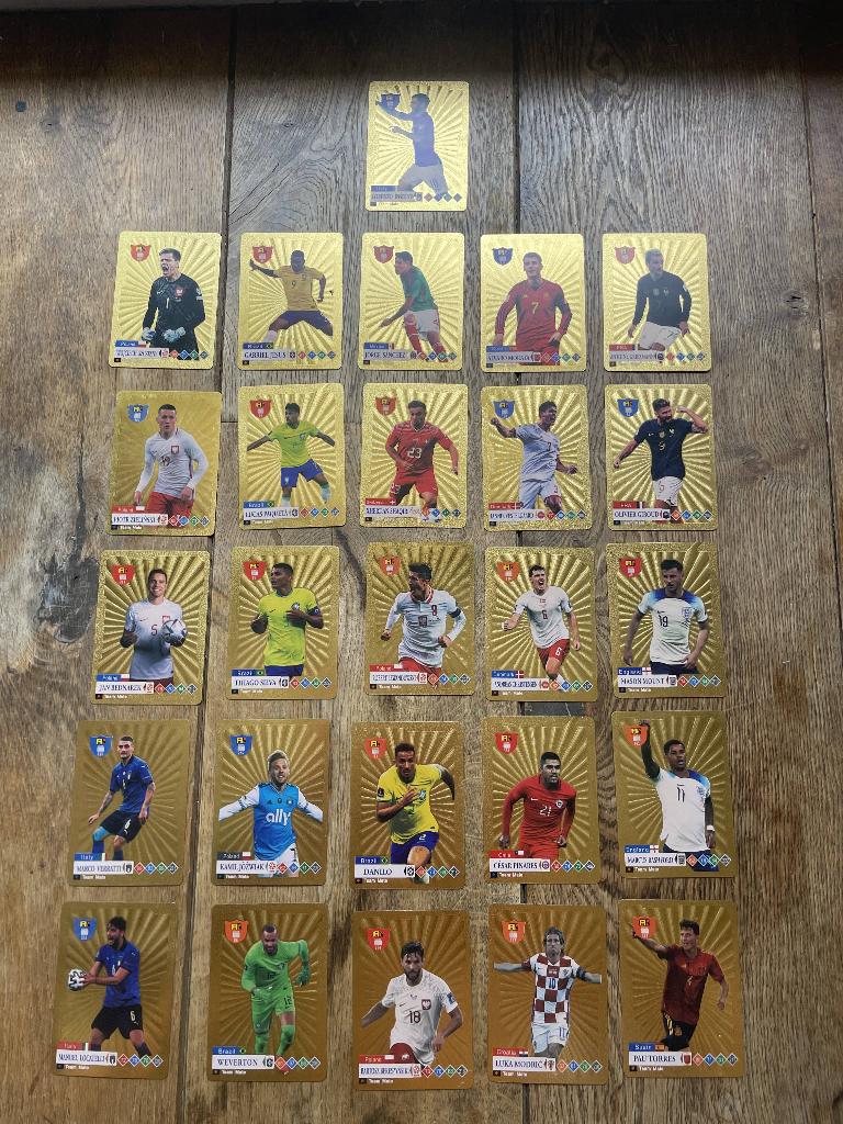 veel verschillende voetbalkaartjes panini, Hobby en Vrije tijd, Stickers en Plaatjes, Ophalen of Verzenden, Zo goed als nieuw