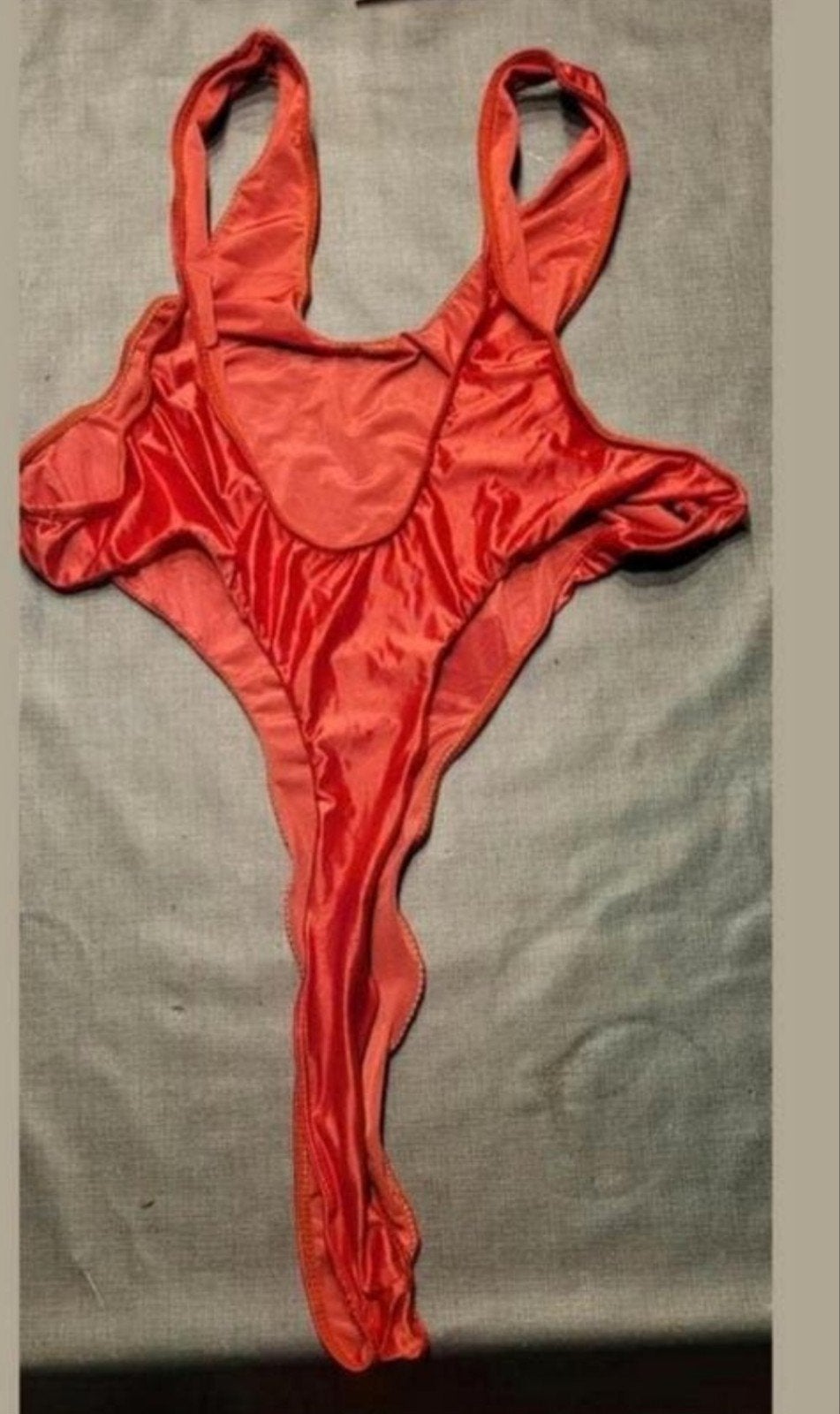stringbody extreem hoog uitgesneden glanzend, Ophalen of Verzenden, Rood, BH